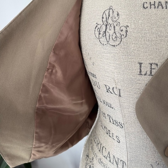 Brown button front vest - Picture 5 of 6